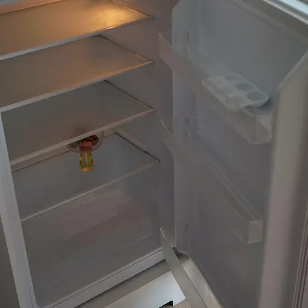 بيت للعطل Boshuisje Met Kachel 