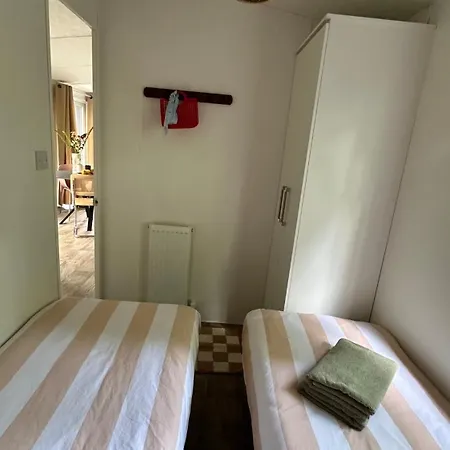 Boshuisje Met Kachel 