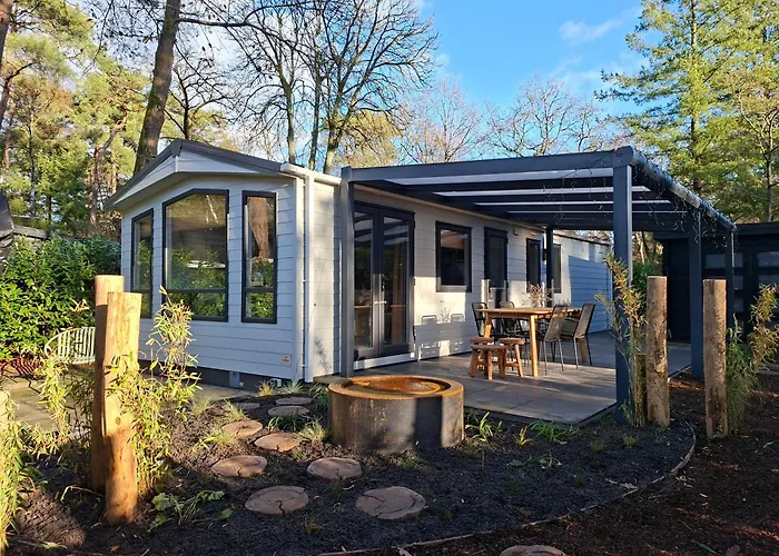 Boshuisje Met Kachel 